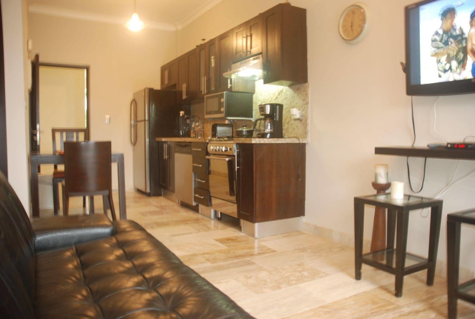Sosúa E&J Beach Condo מראה חיצוני תמונה